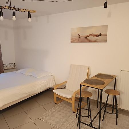 Villa'vi Lyon Est Chambres d'Hôtes Saint-Priest  Extérieur photo