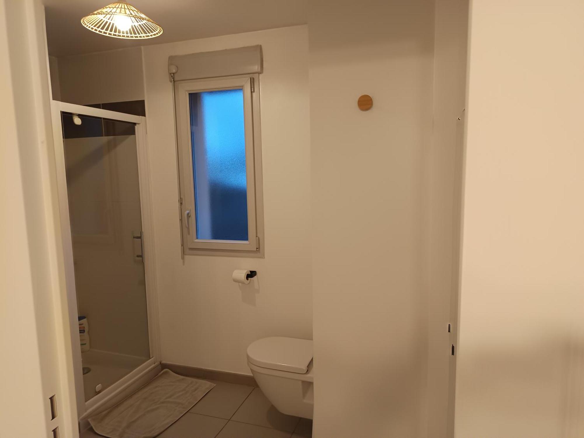 Villa'vi Lyon Est Chambres d'Hôtes Saint-Priest  Extérieur photo