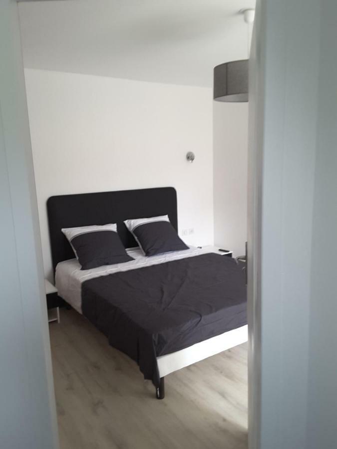 Villa'vi Lyon Est Chambres d'Hôtes Saint-Priest  Extérieur photo