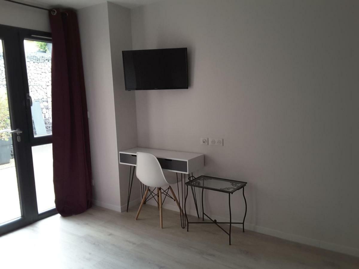 Villa'vi Lyon Est Chambres d'Hôtes Saint-Priest  Extérieur photo