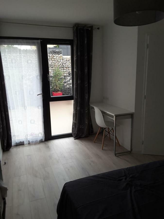 Villa'vi Lyon Est Chambres d'Hôtes Saint-Priest  Extérieur photo