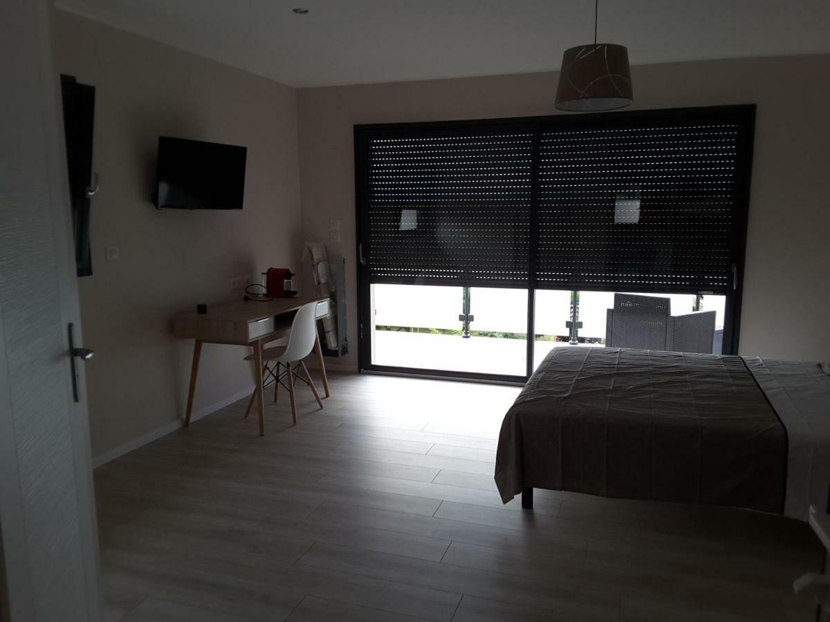 Villa'vi Lyon Est Chambres d'Hôtes Saint-Priest  Extérieur photo